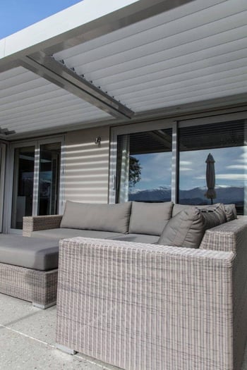 Opening roof with rain sensor - Cromwell Residence