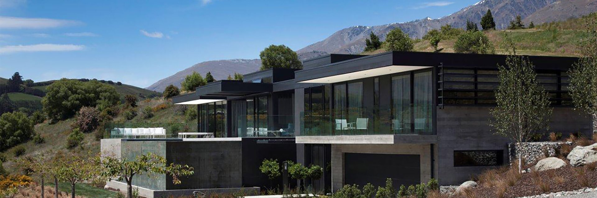 banner-Ireland-SLRS300CB-2-(1)@2x