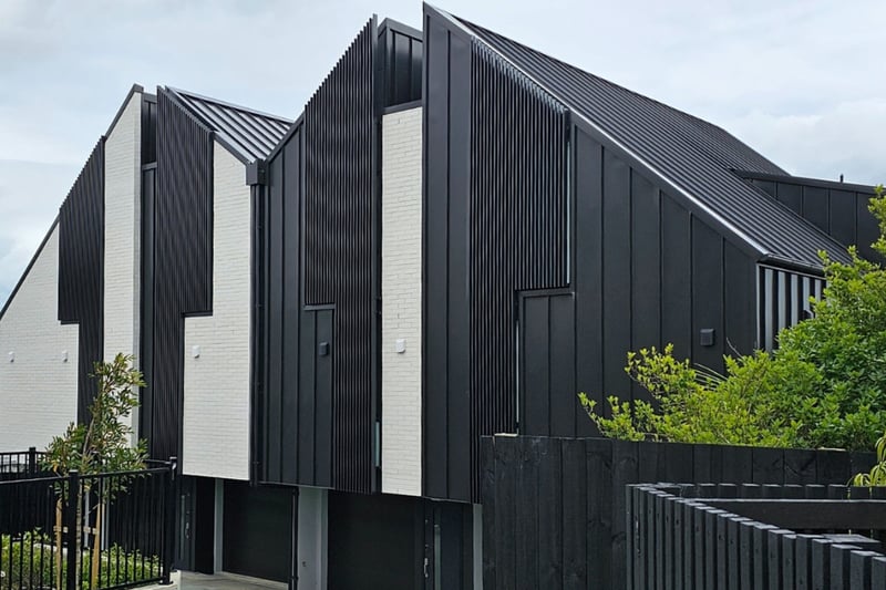 Fixed Blade Louvre - Remuera Road Project