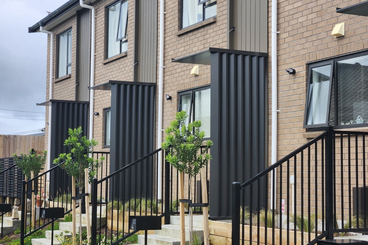 Aluminium door canopy