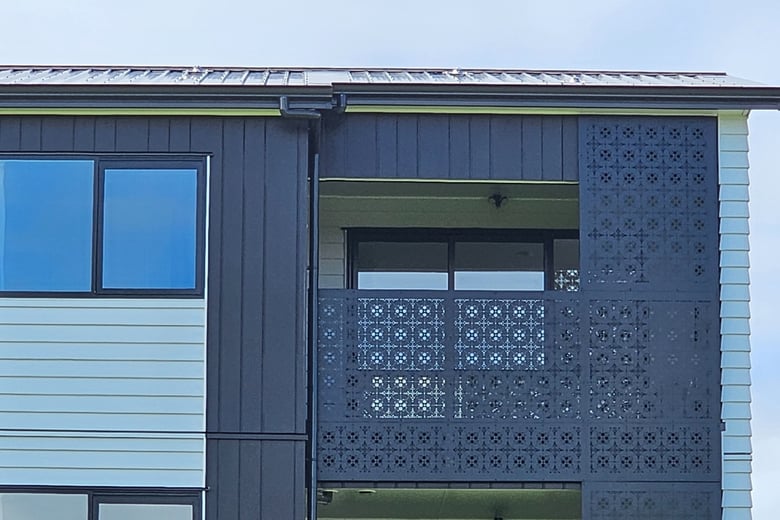 Aluminium outdoor privacy screens