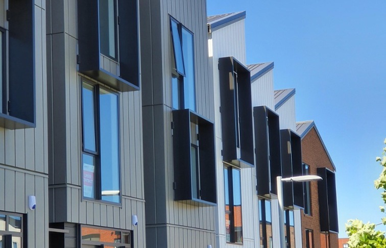 Window shrouds used on townhouses