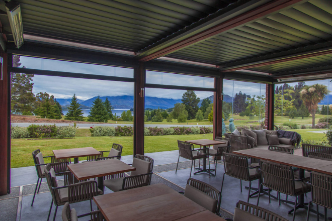 Opening louvre roof, heating and PVC blinds in Wanaka cafe