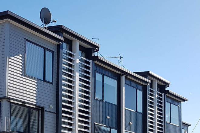 Fixed louvre blades on terraced housing