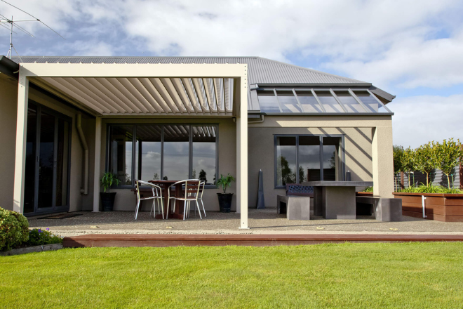 Covered outdoor entertaining area Covered outdoor entertaining area
